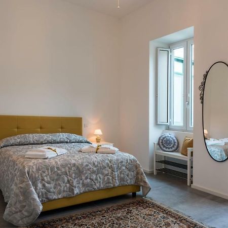 Nonna Vittoria Apartment Салерно Экстерьер фото