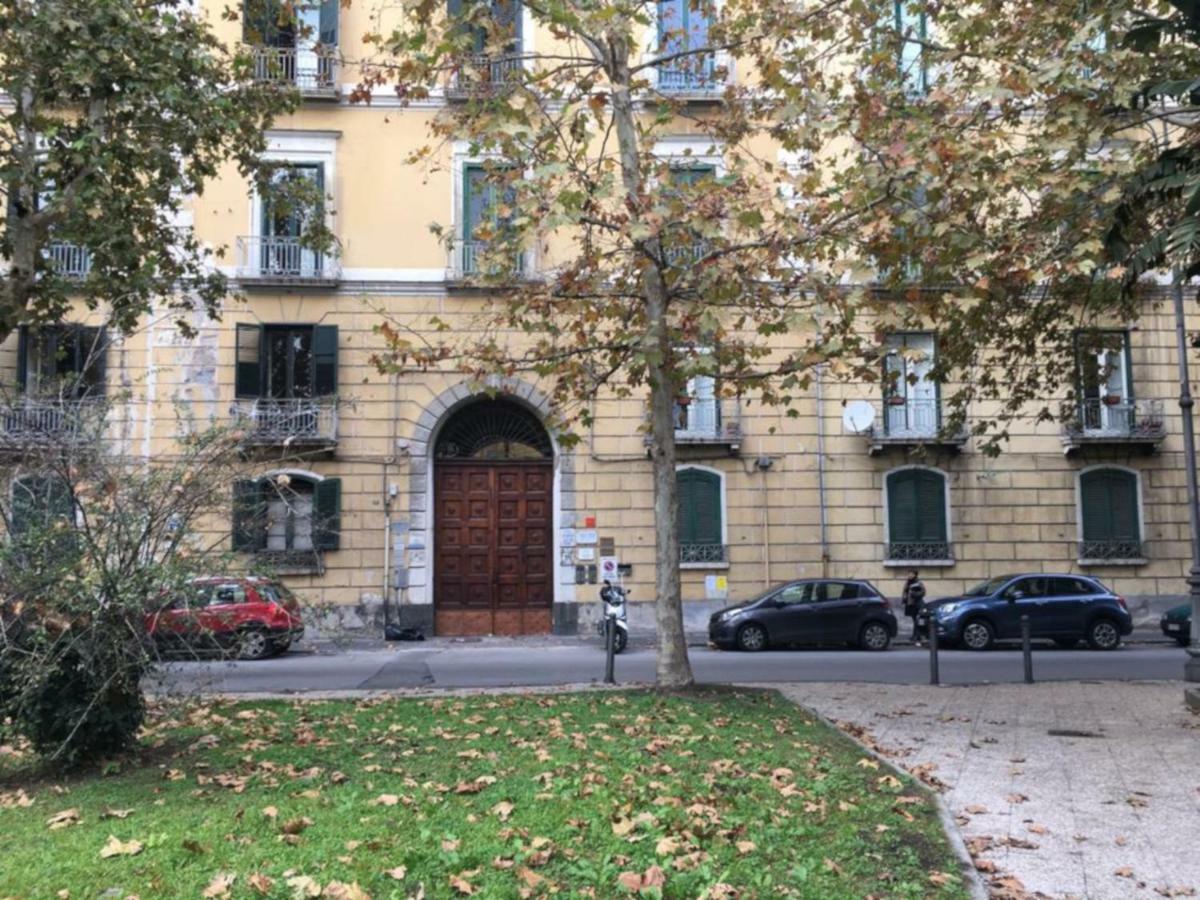 Nonna Vittoria Apartment Салерно Экстерьер фото